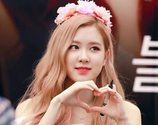 Catat Rekor, Rose Blackpink Jadi Solois Wanita K-Pop Peringkat Tertinggi di Hot 100