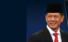 Kepala BNPB Doni Monardo Terisak saat Dianugerahi Gelar Doktor Kehormatan 