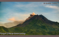 Lava Merapi Meluncur ke Tenggara, Warga Sleman Belum Mengungsi