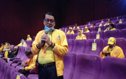 Ratusan Kader Golkar DIY Menonton Film Habibie & Ainun 3