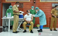 Hore, Vaksinasi untuk Tenaga Kesehatan Hampir 100 Persen   