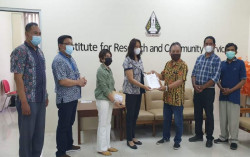 UKDW Peduli Bencana Banjir Bandang NTT