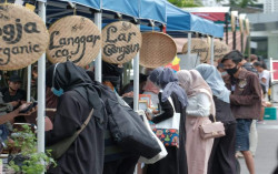 Ambarrukmo Hadirkan Pasar Wiguna
