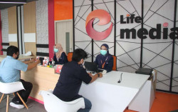 Pembangunan Jaringan Life Media Mudahkan Masyarakat Menengah Bawah Akses Internet