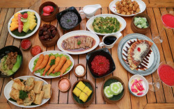 Berbuka Puasa dengan Kurma di Gaia Cosmo