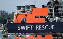 Singapura Bantu Cari KRI Nanggala-402, Menhan Singapura: Sudah Sewajarnya