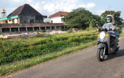 Terima Dana Ganti Rugi, Warga Terdampak Tol Mulai Bongkar Bangunan