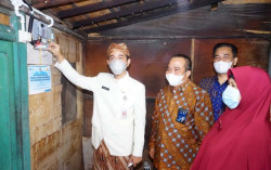 PLN dan Pemkot Solo Berikan Bantuan Listrik Gratis
