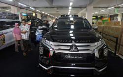 Masyarakat Antusias Mengunjungi Pameran Mitsubishi di Progo Departement Store