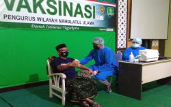Pencegahan Covid-19: RSU Mitra Paramedika Vaksinasi PWNU