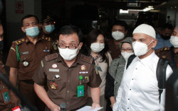 Dijamin Zaskia dan Shireen Sungkar, Mark Sungkar Jadi Tahanan Kota