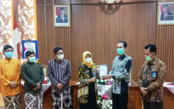 Pakai QUAT, Kini Berobat ke Puskesmas Tak Lagi dengan Uang Tunai