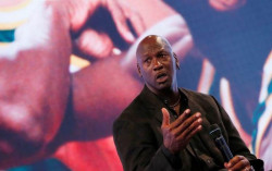 Wow, Jersey Michael Jordan Terjual Rp19,5 miliar