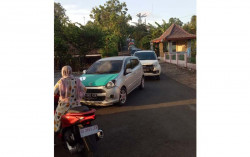 Jalur ke HeHa Ocean View Macet Sejauh 4 Kilometer