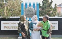 Terus Bantu Pendidikan Keluarga Mitra Driver, Gojek Membuka Program Beasiswa Tahun Kedua Di Jateng & DIY   