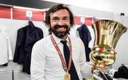 Trofi Coppa Italia Tak Cukup Amankan Pirlo di Juventus