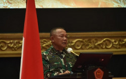 Ganip Warsito Resmi Gantikan Doni Monardo Jadi Kepala BNPB