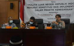 Kebijakan Politik Luar Negeri Jangan Membahayakan Kepentingan Nasional