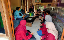 KKN UMY Bantu Optimalisasi Marketing UMKM di Kotagede