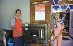 PKM UMY Bantu Tingkatkan Produksi Industri Roti di Imogiri