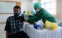 Vaksinasi Gelombang II di UAD Sasar 1.883 Orang