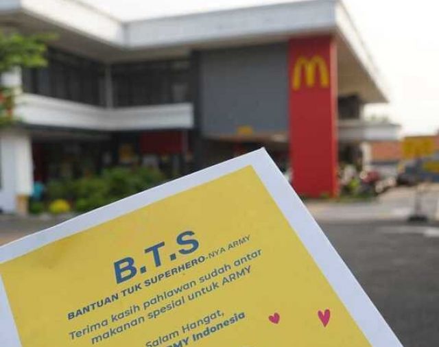 BTS ARMY Donasi Makanan bagi Ojol yang Rela Antre demi BTS Meal McD