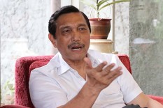 Covid-19 Melonjak, Luhut Minta Indonesia Contoh China