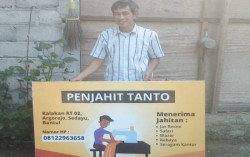 Dosen UMY Tingkatkan Pesanan UMKM Penjahit di Masa Pandemi