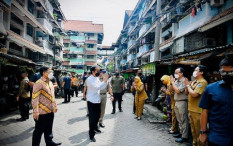 Kasus Covid-19 Meroket, Jokowi Instruksikan Kurangi Mobilitas dan Percepat Vaksinasi