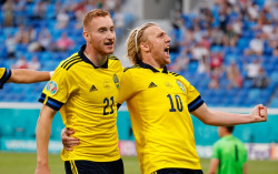 Menang di Laga Terakhir, Swedia dan Spanyol Mantap Melaju ke 16 Besar
