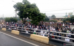 Ratusan Pendukung Rizieq Shihab Ditangkap Polisi