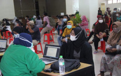'Aisyiyah Gelar Vaksinasi Covid untuk 1221 Lansia dan Pekerja Publik