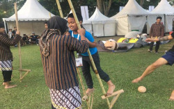 Dolanan Anak Jogja, Setia Ngopeni dan Langgengkan Dolanan Anak