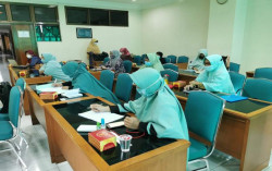 UAD Dampingi Pembinaan Ikrar Halal terhadap Komunitas Bizniz Corner