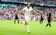 Modal Lawan Ukraina, Grealish Puji Penampilan Kane di Lini Depan Inggris