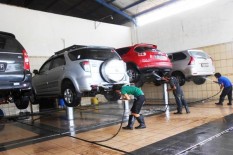 Ini Tips Mencuci Mobil agar Cat Tidak Kusam Selama WFH