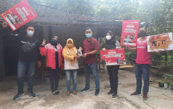 Mengharukan, Ini Kisah 3 Pemenang Smartfren Rejeki WOW Treasure Hunt