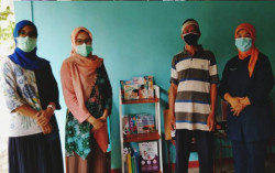 UMY Bentuk Perpustakaan Dental Kader Dusun Pendul