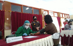 Kejari Kulonprogo Gelar Vaksinasi Covid-19, Warga Sekitar Jadi Sasaran