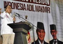 Sindiran Pedas Fadli Zon Kala Mahfud MD Santai Nonton Ikatan Cinta saat PPKM Darurat