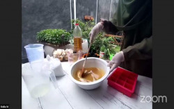 UMY Dorong Penerapan Sustainable Living pada Rumah Tangga dengan Pembuatan Produk Kesehatan Ramah Lingkungan