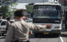 Jokowi Minta Petugas PPKM Darurat Tidak Arogan