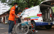 Pasien Covid-19 Butuh Ambulans Gratis? Hubungi Nomor Ini