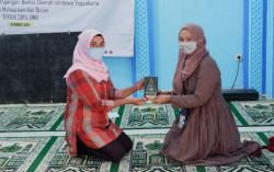 Dosen UMY Adakan Pendampingan Belajar dan Membaca Al-Qur’an Siswa SD di Dukuh Butuh Kidul Selama Pandemi Covid-19.