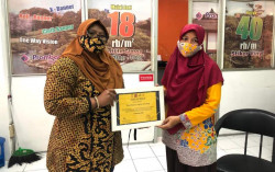 KKN UMY Dampingi UMKM Klaten Jual Produk Melalui Medsos