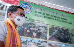 Menparekraf Sandiaga Beri Beasiswa Anak dari Orangtua Meninggal Akibat Covid-19