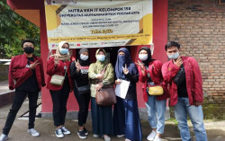 KKN UMY Dampingi Pengembangan Digital Marketing dan Peningkatan Hygienitas di UMKM Tahu Syifa