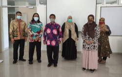 UMY Berdayakan Guru SMA N 1 Kasihan  dalam Pembelajaran Daring