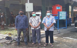 UMY Bantu Pengadaan Lampu Penerangan Jalan untuk Panti Asuhan Asy-Syfa Bantul