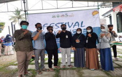 UMY Dampingi UMKM Berbasis Digital dan Literasi Melalui Perpustakaan Mini Dar Al Hikmah